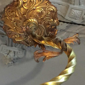 Napoleon III bronzen kroonluchter, Louis XV-stijl barokke rococo twist, 1890.