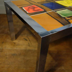 table basse céramique / métal chromé Design Style Belarti, circa 1960