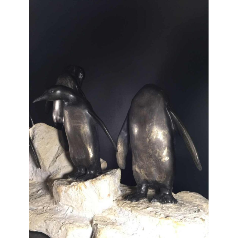 Art Deco dierenbeeld "Penguins" in meta en terracotta - circa 1930
