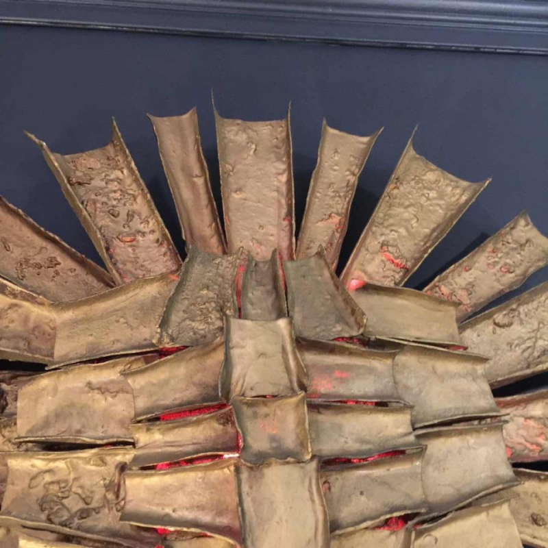 Grote SUNBURST wandsculptuur lamp, Hars & Polyester, stijl Brutalist 1970 Grote SUNBURST wandsculptuur lamp, Hars & Polyester, stijl Brutalist 1970