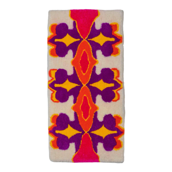 Zomertijd, Bleu Noiir, getuft, 2024