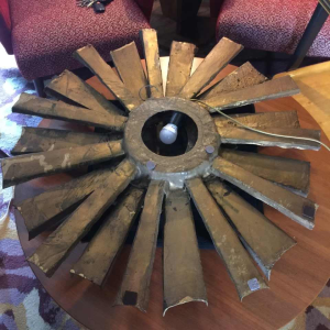 Big Wall SUNBURST sculpture lamp, Resin & Polyester, style Brutalist, 1970