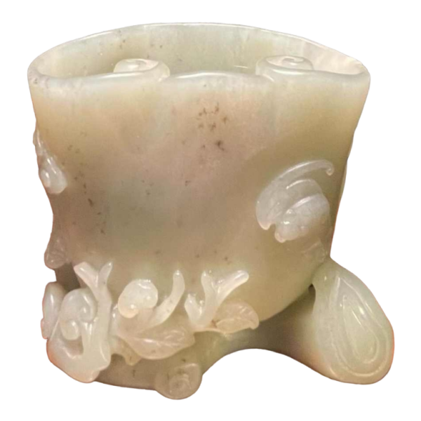 Coupe libératoire en forme de champignon lingzhi (amadouvier) en jade céladon, Chine époque Quianlong