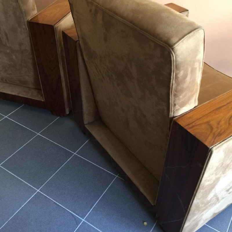 Paar Modernistische Kubistische Art Déco Clubs / Fauteuils, Alcantara, 1930