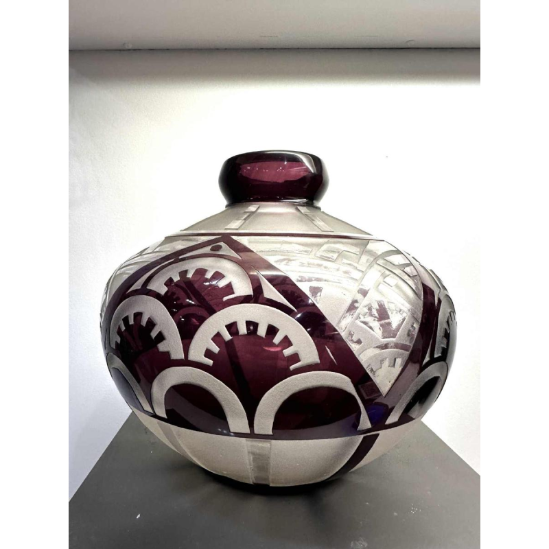 Delatte, rare Art Deco acid-etched vase, mauve lined 1925