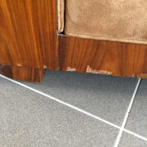 Paire de Clubs / Fauteuils Art Déco Cubistes Modernistes, Alcantara Noyer, 1930