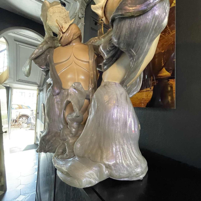 REMO PINTUS 'Echtpaar met schelpen' Fantastische sculptuur in Polystirolo, 1970