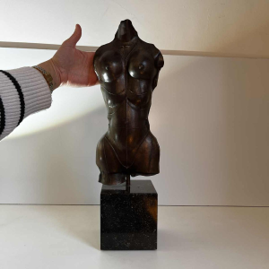 PAUL WUNDERLICH, sculpture torso / bust of a woman in bronze, bluestone base, N44/50 in 1983