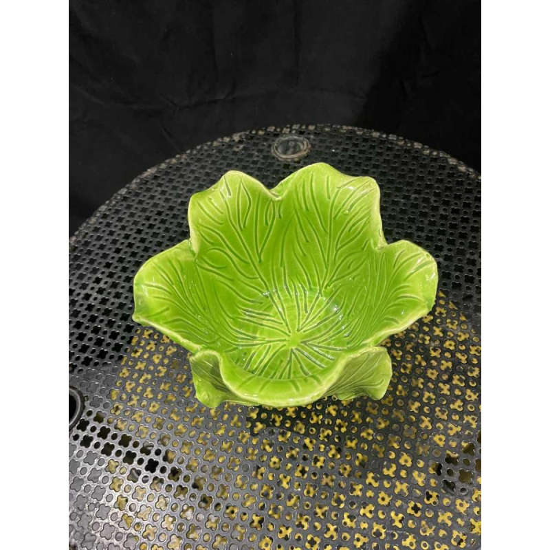 Jean ROGER (attribué à) jardinière cache-pot 'feuilles de choux' en céramique, vers 1950