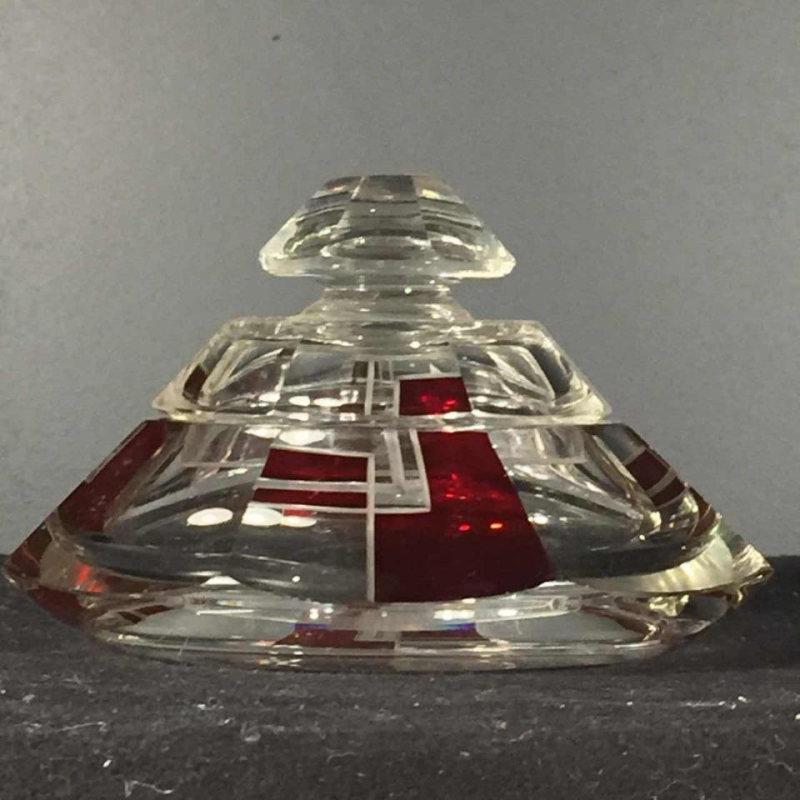 KARL PALDA, red constructivist ART DECO box in Bohemian glass, circa 1930