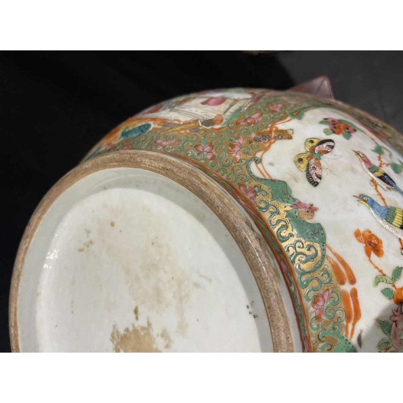 China, Canton, large porcelain bowl with polychrome decoration
