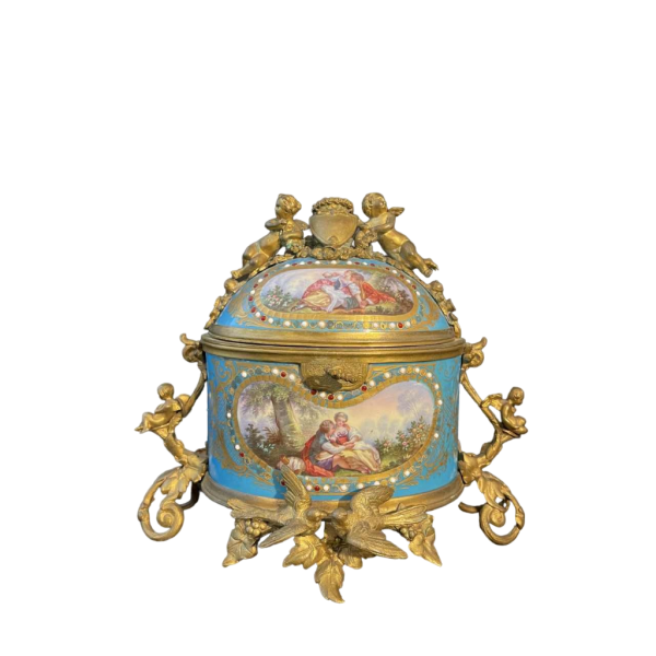 Jewellery box in Sèvres porcelain and gilt bronze, Napoleon III period