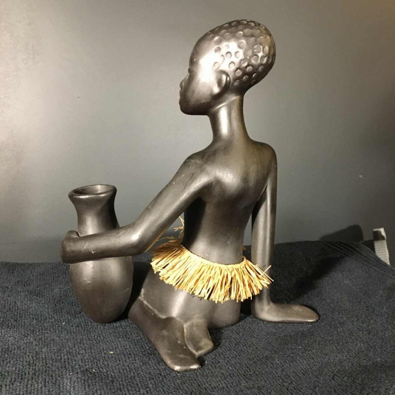ANZENGRUBER KERAMIK, Sculpture Naked African Watusi Woman tamtam , ceramic 1950