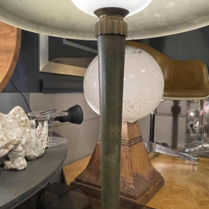 JEAN PERZEL (73cm) Rare Lampe a` poser Art De´co N°516 Bronze Verre Opalin 1936