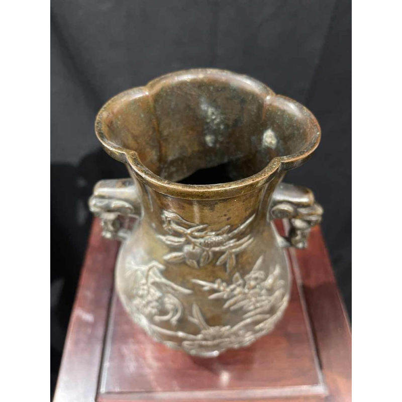 Bronze baluster vase, China 18th century