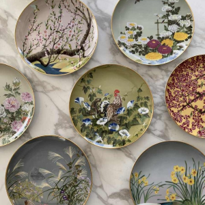 Naoka Nobata for Franklin Mint, 12 porcelain plates, birds and flowers from the Far East