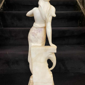 Giuseppe Papucci Woman with elephant console Art Nouveau orientalist sculpture in alabaster, late 19th century