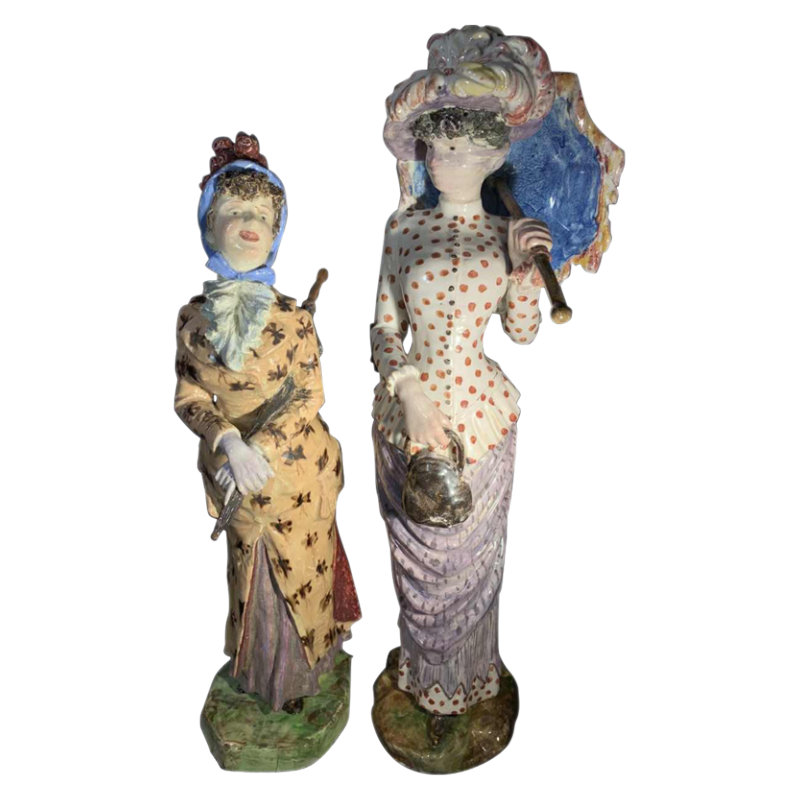 Cacciapuoti Fratelli, 2 sculptures impressionnistes de femmes élégantes, 1881