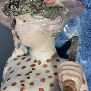 Cacciapuoti Fratelli, 2 sculptures impressionnistes de femmes élégantes, 1881