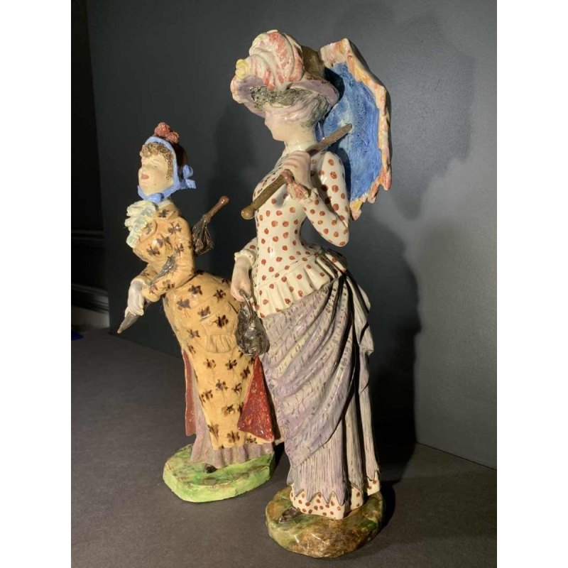 Cacciapuoti Fratelli, 2 impressionistische sculpturen van elegante vrouwen, 1881