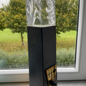 "Metronome" sculpture in glass, stone and bronze, C. Beerden