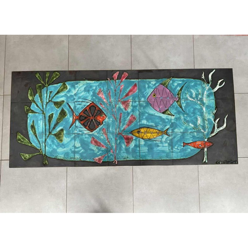 C. de Savigny, table basse / de salon aux poissons, carreaux de céramique colorés, ca 1950