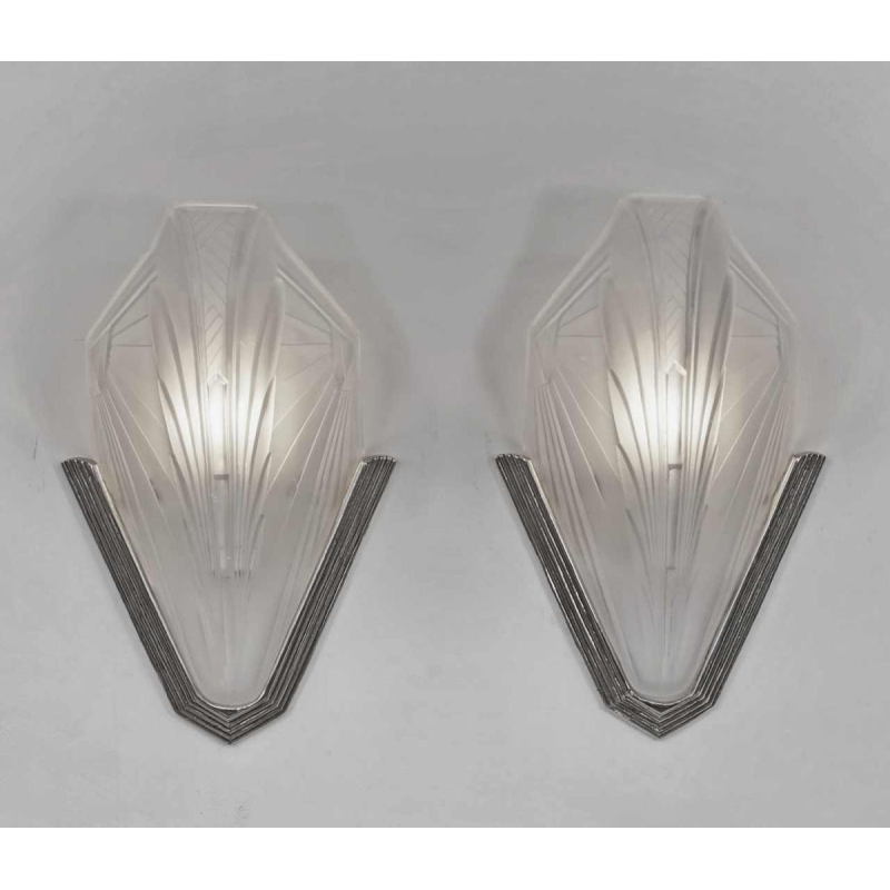 Jean Gauthier (EJG) : een paar Franse 1930 art deco wandlampen