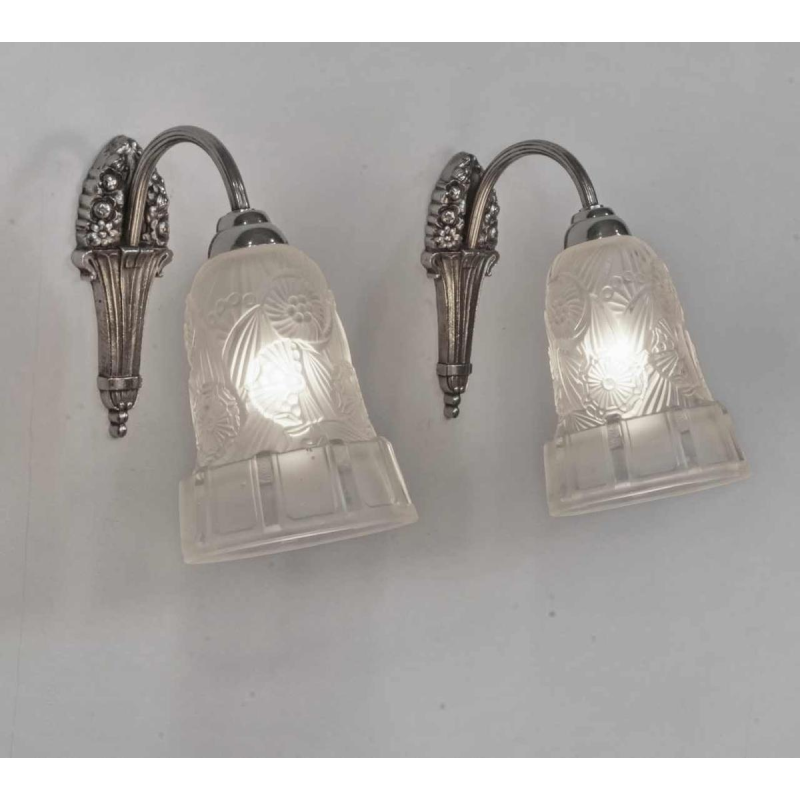 Hettier & Vincent : een paar Franse 1930 art deco wandlampen