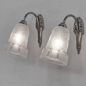 Hettier & Vincent : a pair of French art deco wall sconces, 1930 France