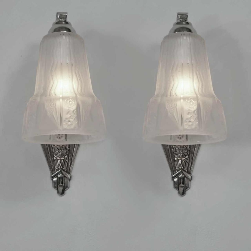 Muller frères : a pair of French art deco wall sconces, 1930 France