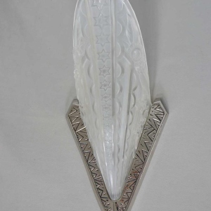 DONNA : een paar Franse 1930 art deco wandlampen