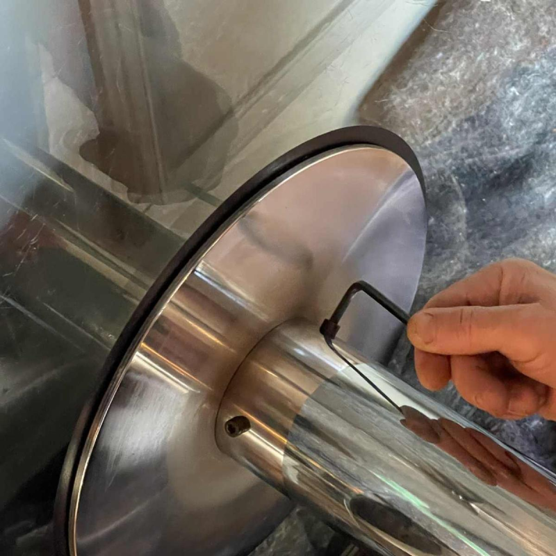 Grote vierkante salontafel, chroomstaal, design Italiaans ontwerp, 1970