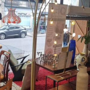 Goffredo Reggiani, boog vloerlamp met 7 gebogen vergulde messing armen, jaren 1960