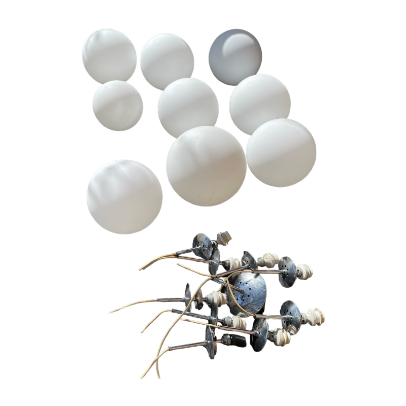 GLASHU¨TTE LIMBURG, lustre suspension cascade, 9 boules verre de´poli, ca 1970