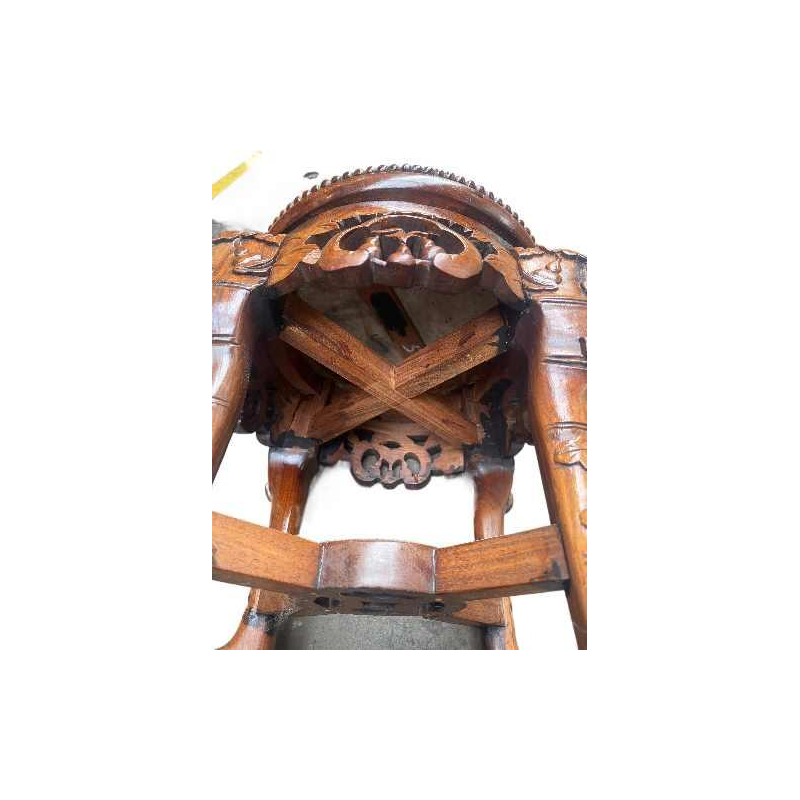 Small Chinese table with marble