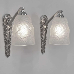 SCHNEIDER : een paar Franse 1930 art deco wandlampen