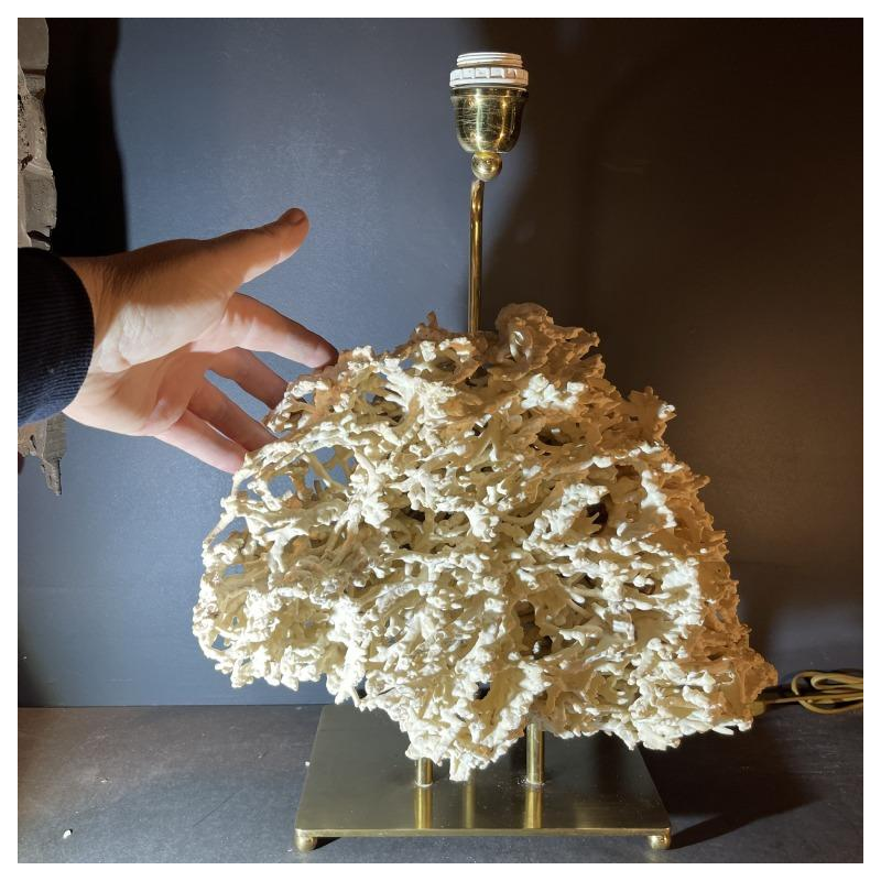 Willy Daro (attr) Koraal lamp Hollywood Regency, verguld bronzen voet ,1970s