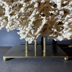 Willy Daro (attr) Koraal lamp Hollywood Regency, verguld bronzen voet ,1970s