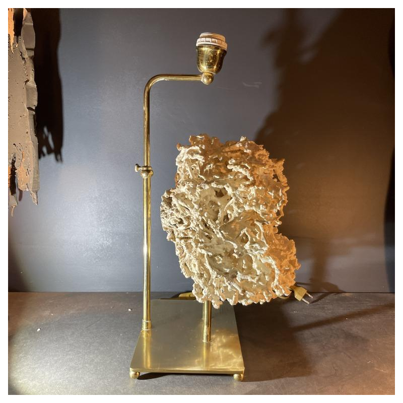 Willy Daro (attr) Koraal lamp Hollywood Regency, verguld bronzen voet ,1970s