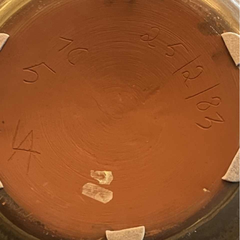 ANTONIO LAMPECCO, grote (50cm) bruine keramische bolvaas, subtiel gekristalliseerd glazuur, 1983