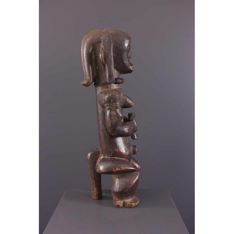 African tribal art - Fang statue