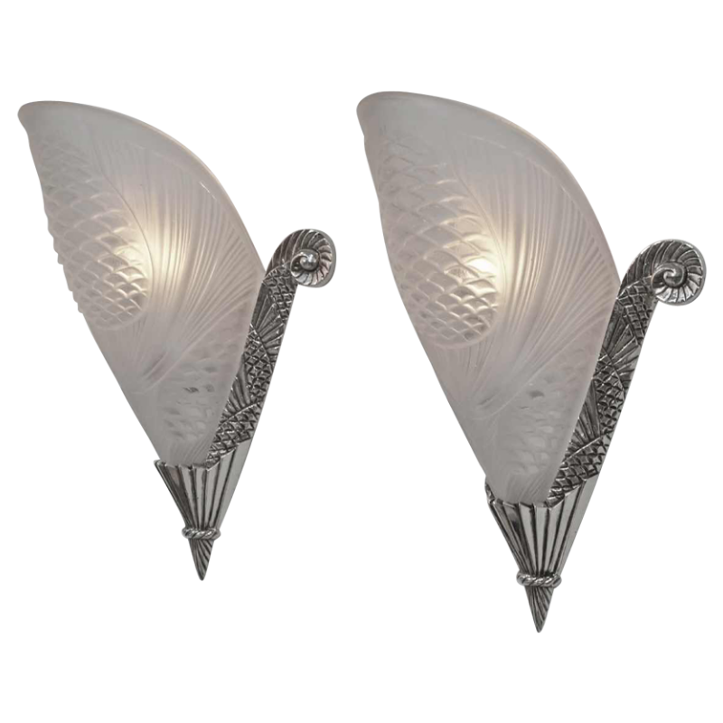 L.Vandamme & Degué : a pair of French art deco wall sconces, 1930 France