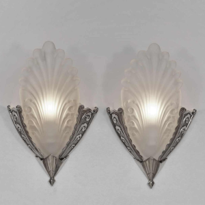 H.Mouynet : een paar Franse 1930 art deco wandlampen