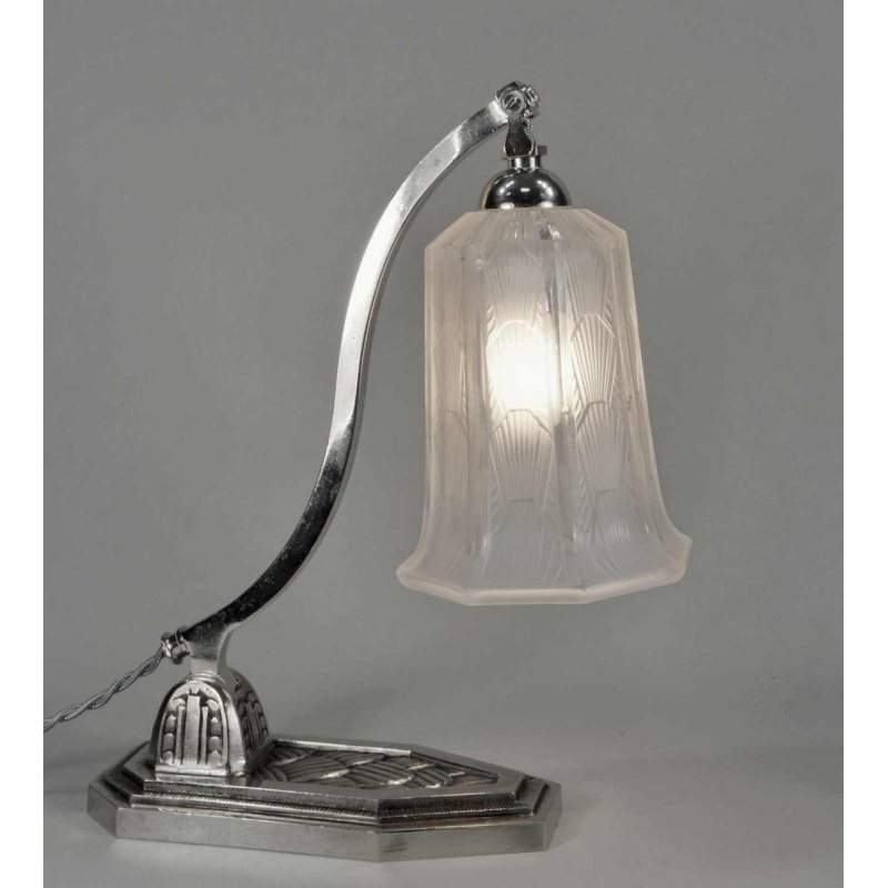 Hettier & Vincent: French art deco lamp... 1930 France