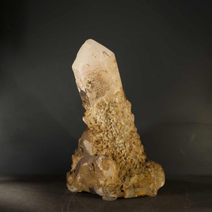 Large gem of Quartz (citrine), ornamental stone