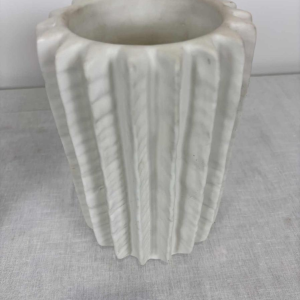 Paire de vases sculpturaux en céramique à finition mate - Italie, années 80