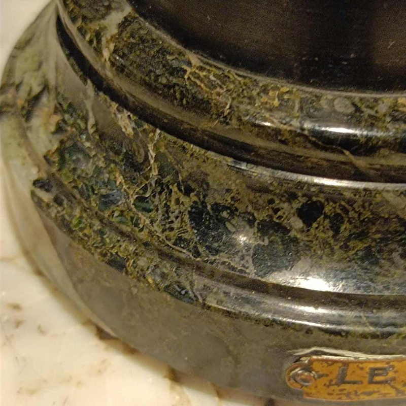 Albert Eugène DAVID le réveil sculptuur van een naakt jong meisje in brons, begin 20ste eeuw