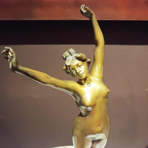 Albert Eugène DAVID  Waking up ' sculpture of a nude young girl in bronze, early 20th c