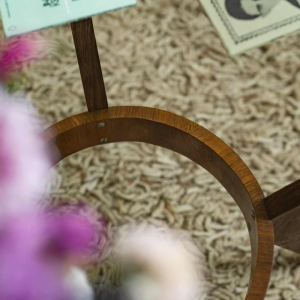 Mid Century round coffee table with spider legs, ca 1950