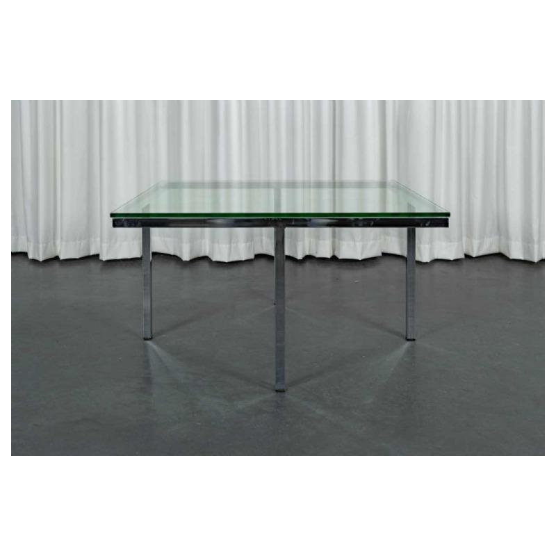 Buisvormige salontafel, verchroomd staal en glas, ca 1970